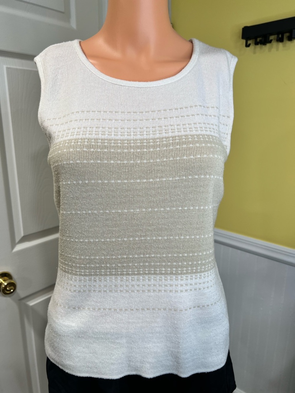 Forever 21 White and Beige Sleeveless Knit Tank